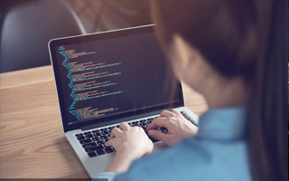 伊川 ,php声明和调用变量的符号是什么？